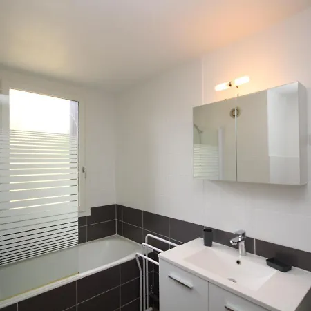 Apartment T2 Au Mont-dore Avec Garage Double Et Wifi - Fr-1-608-114