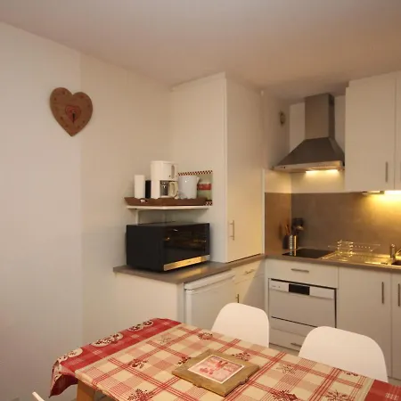 T2 Avec Wi-fi, Garage Double, Proche Centre Mont-dore Et Thermes - Fr-1-608-114 Apartment *